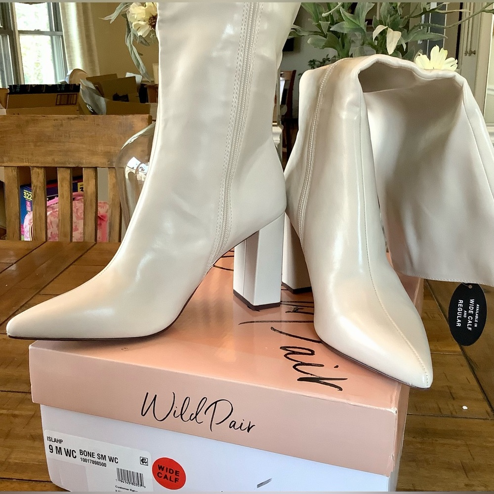 NIB-Sexy Wild Pair Vegan WIDE CALF Knee-High Block Heel Boots Sz 9 - Picture 3 of 8